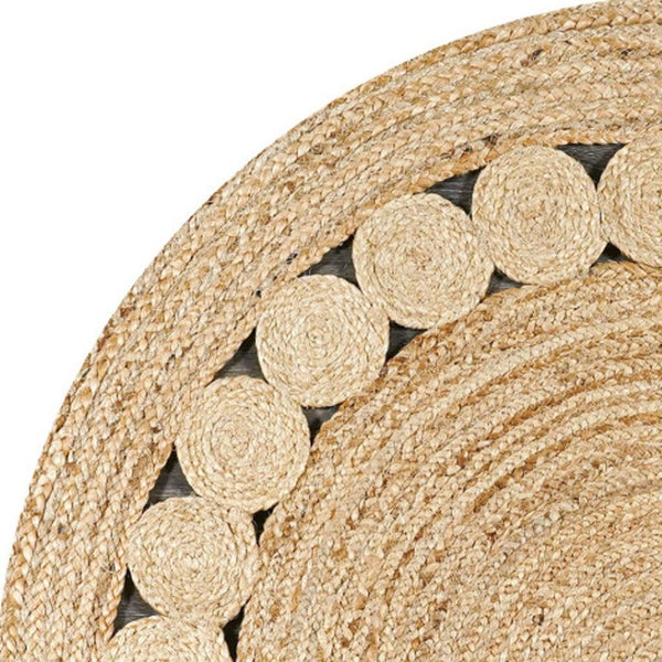 HomeRoots 5' Natural Jute Round Rug - Versatile, Stylish & Durable, Perfect for Any Room's Décor and Easy Care 686360