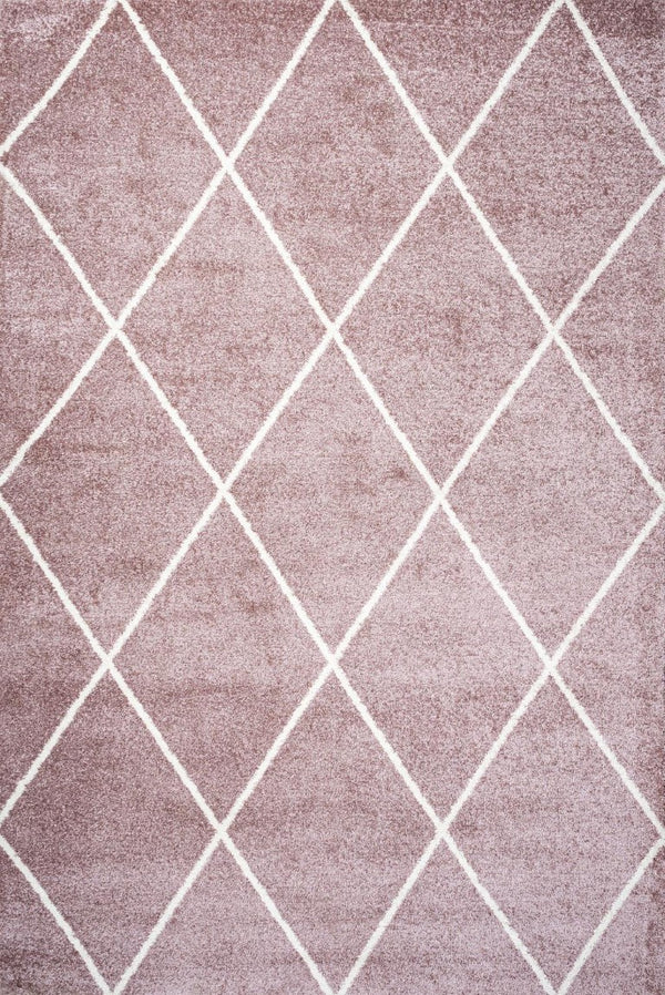 HomeRoots 5 X 8 Diamond Pattern Polypropylene Area Rug for Living Room or Dining Space 686436