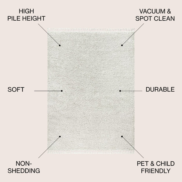 HomeRoots 4' X 6' White Area Rug with Classic Fringe Tassels – Durable, Soft, and Perfect for Any Space! 686608