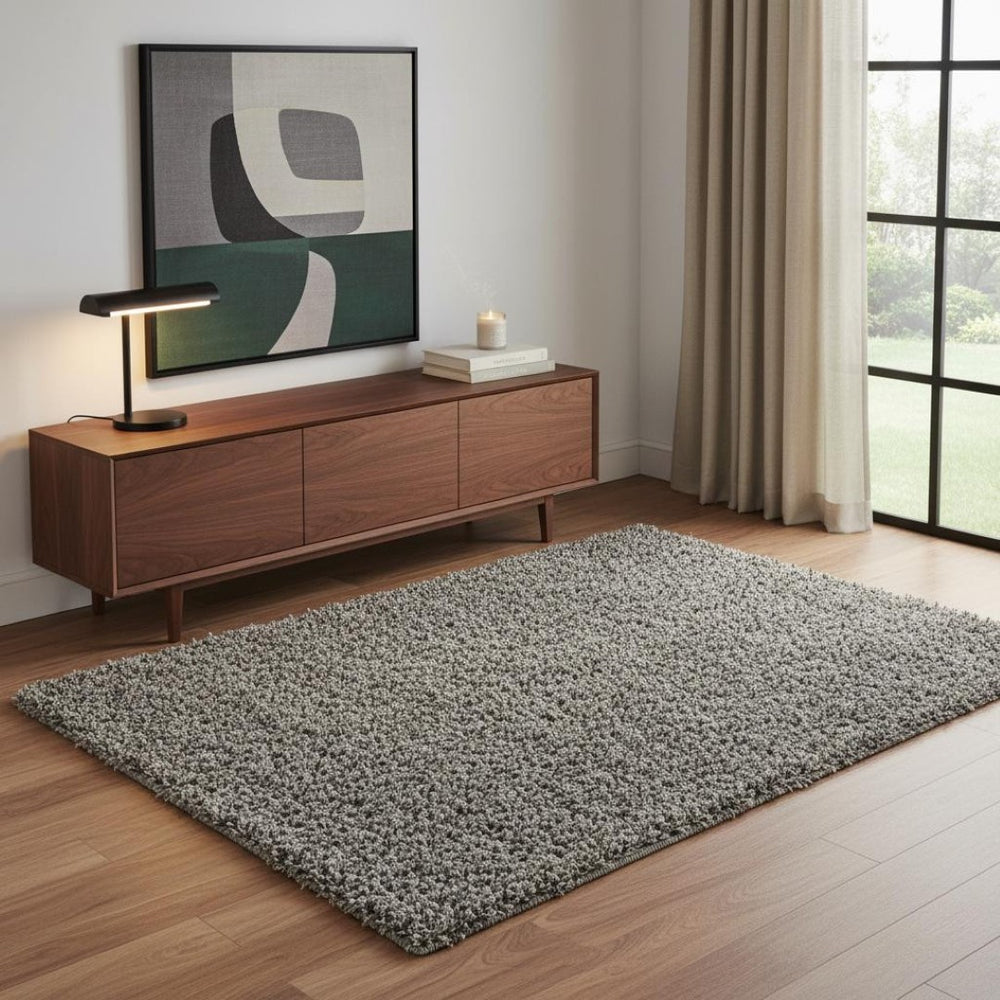 HomeRoots 4' X 6' Charcoal Area Rug with Stylish Fringe - Durable, Soft, and Versatile for Any Home Décor 686613