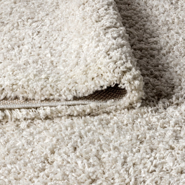 HomeRoots 4' Cream Area Rug with Fringe - Soft, Durable & Stylish - Perfect for Living Rooms, Bedrooms & More! 686623
