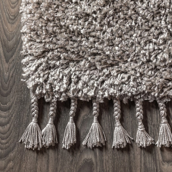 HomeRoots 8' Gray Runner Rug with Fringed Tassels - Soft, Durable, and Stylish for High-Traffic Areas! 686626
