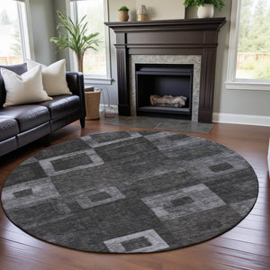 HomeRoots 8' Modern Black, Silver & Gray Geometric Washable Round Rug with UV Protection for High-Traffic Areas 686666