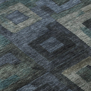 HomeRoots 8' Blue and Green Geometric Washable Round Rug - UV Protected, Stain Resistant & Easy-Care Design! 686672