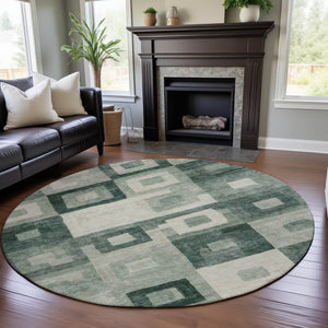 HomeRoots 8' Green And Ivory Geometric Washable Round Rug – UV Resistant, Stain-Proof, Easy Care Home Decor 686690