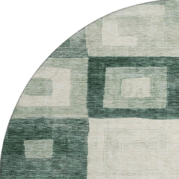 HomeRoots 8' Green And Ivory Geometric Washable Round Rug – UV Resistant, Stain-Proof, Easy Care Home Decor 686690
