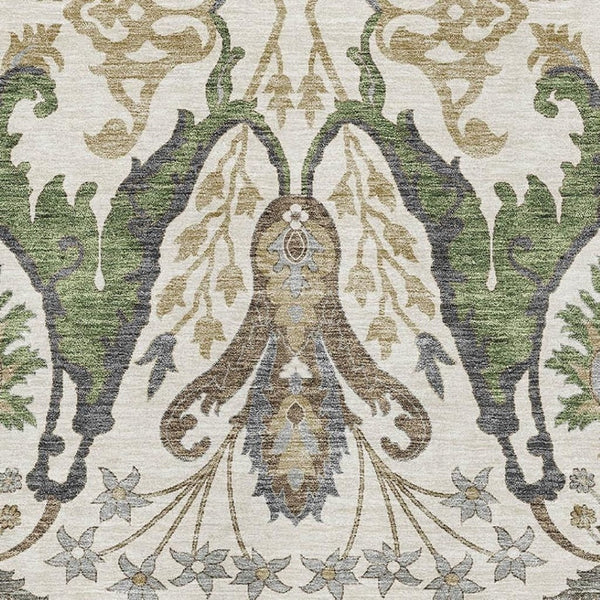 HomeRoots 5' Ivory Floral Area Rug - Washable, UV-Protected, Durable Design for Family Rooms & Dining Areas 686935