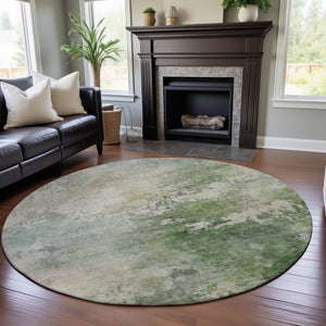 HomeRoots 8' Artichoke Green & Beige Abstract Round Rug - Washable, UV Protected, Perfect for High Traffic Areas! 687080