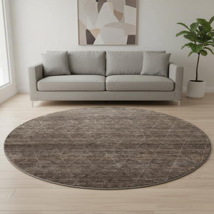 HomeRoots 8' Geometric Coffee and Beige Round Rug - Washable, UV Protected, Perfect for Homes with Kids & Pets! 688006