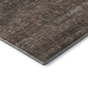 HomeRoots 8' Geometric Coffee and Beige Round Rug - Washable, UV Protected, Perfect for Homes with Kids & Pets! 688006