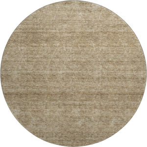 HomeRoots 8' Modern Wheat & Beige Geometric Washable Round Rug with UV Protection for Easy Care & Style 688024