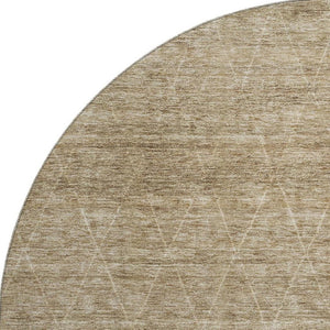 HomeRoots 8' Modern Wheat & Beige Geometric Washable Round Rug with UV Protection for Easy Care & Style 688024
