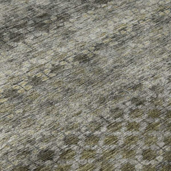 HomeRoots 8' Stylish Washable Round Rug in Pewter, Olive Green & Silver Stripes - UV Protected & Durable Design 688078