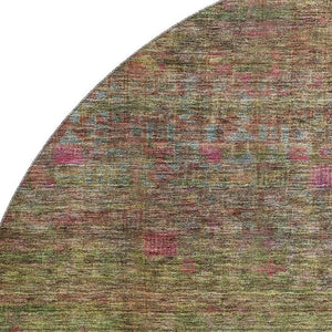 HomeRoots 8' Artichoke Green & Pink Abstract Round Rug - Washable, UV Protected, Perfect for High-Traffic Homes 688114
