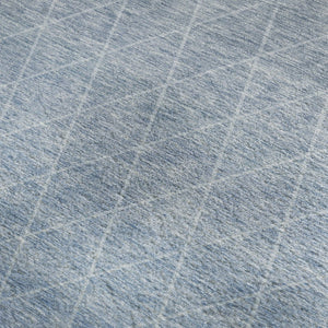 HomeRoots 8' X 10' Blue Gray Silver Geometric Washable Area Rug - Stylish, Durable, Stain Resistant Design! 688163