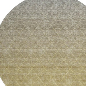 HomeRoots 8' Gold Beige And Taupe Geometric Round Rug - Washable, UV-Protected, Stain-Resistant Design for Homes 688168