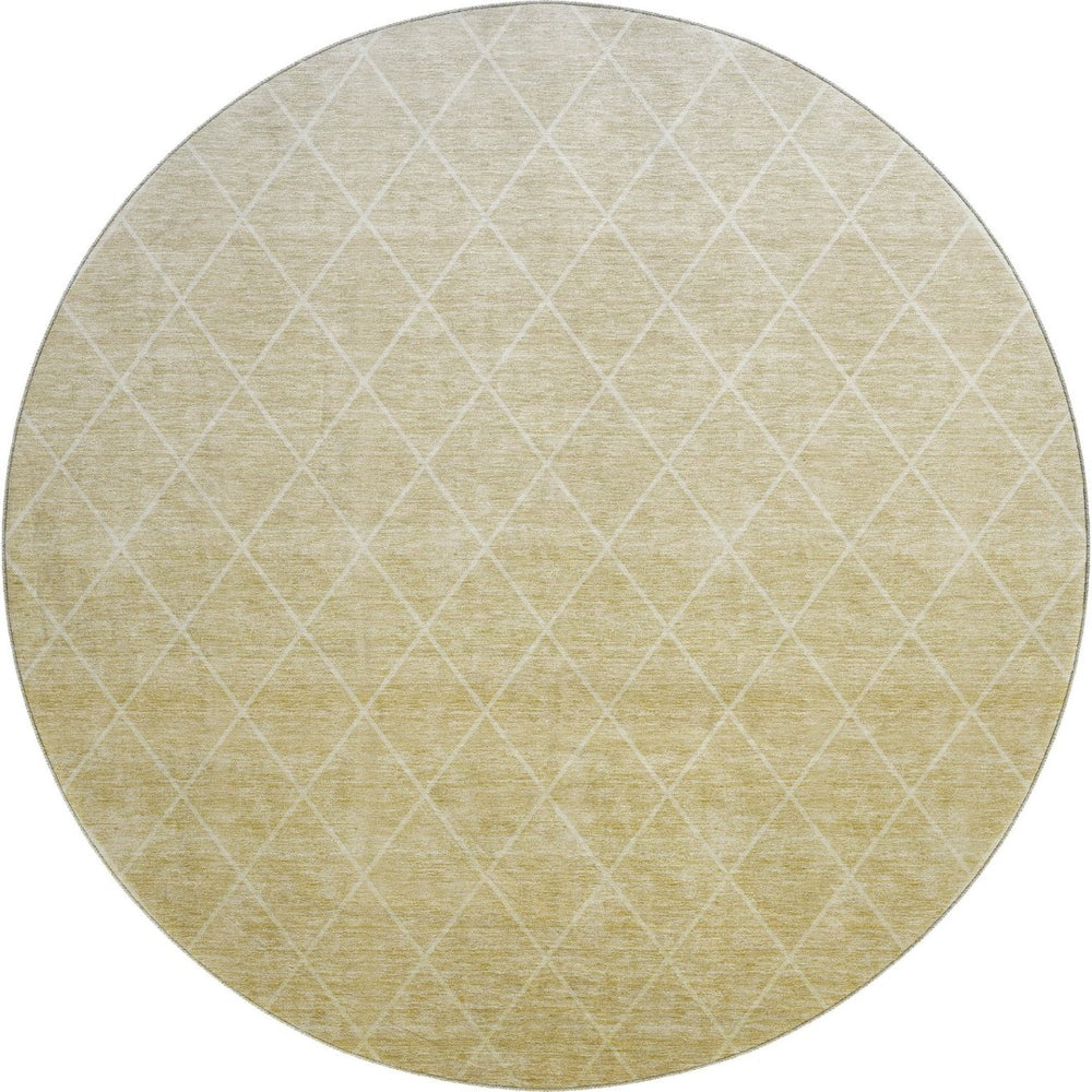 HomeRoots 8' Wheat and Ivory Geometric Washable Round Rug with Stain Resistance and UV Protection for Homes 688198
