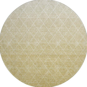 HomeRoots 8' Wheat and Ivory Geometric Washable Round Rug with Stain Resistance and UV Protection for Homes 688198