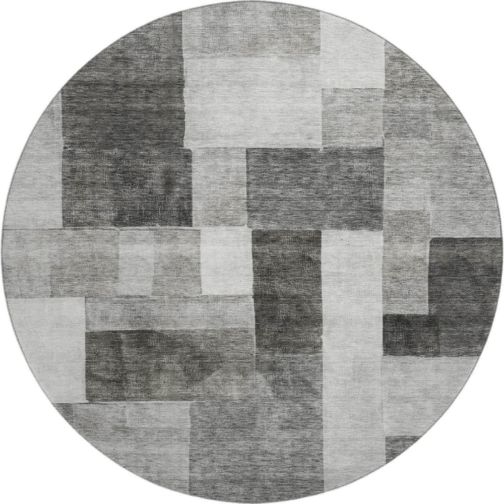 HomeRoots 8' Stylish Pewter Gray & Silver Geometric Round Rug - Washable, UV Protected, Perfect for Any Room! 688240