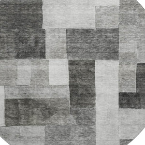 HomeRoots 8' Stylish Pewter Gray & Silver Geometric Round Rug - Washable, UV Protected, Perfect for Any Room! 688240