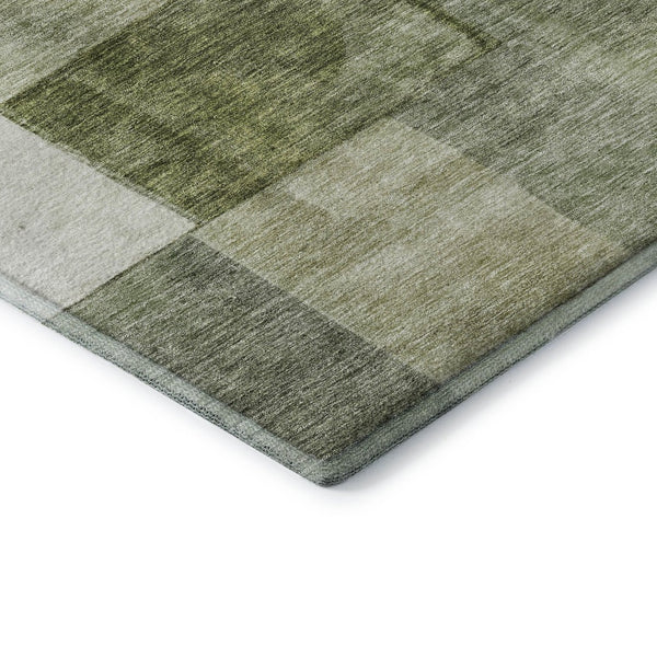 HomeRoots 5' X 8' Sage Beige & Gray Geometric Area Rug - Washable, UV Protected & Durable for Modern Living Spaces 688245