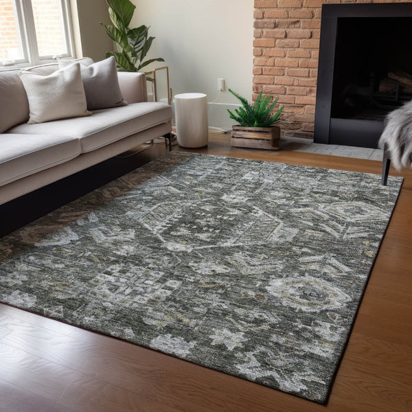 HomeRoots 9' X 12' Pewter & Silver Medallion Rug - Washable, Versatile Indoor/Outdoor Area Rug for All Spaces 688667