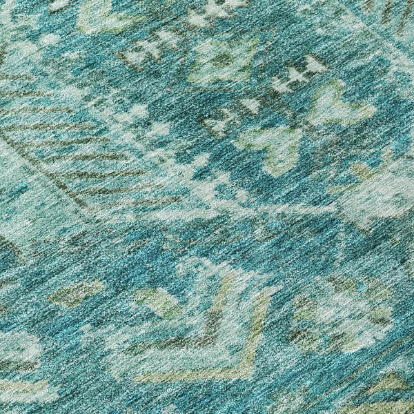 HomeRoots 8' Turquoise and Teal Round Medallion Rug - Durable, Washable, Stylish for Indoor and Outdoor Spaces 688677
