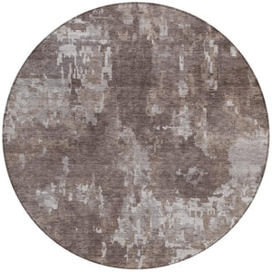 HomeRoots 8' Brown and Ivory Round Abstract Rug - Stylish, Washable, Durable for Indoor & Outdoor Spaces! 688845