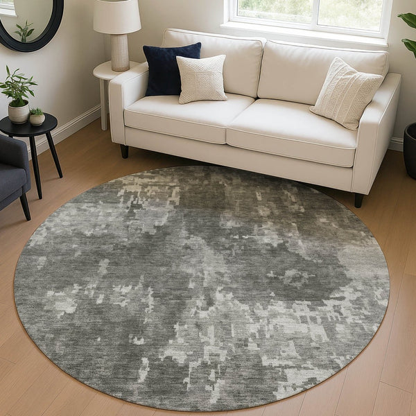 HomeRoots 8' Contemporary Pewter and Ivory Round Abstract Area Rug – Washable, Durable, Indoor/Outdoor Style 688869