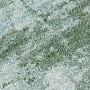 HomeRoots 8' Artichoke Green & Ivory Round Abstract Rug - Stylish, Washable, Durable for Indoor/Outdoor Spaces 688893
