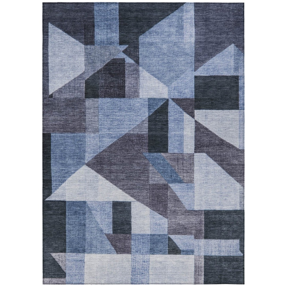 HomeRoots 5' Blue & Ivory Geometric Washable Area Rug – Durable Indoor/Outdoor Design for High-Traffic Spaces 689030