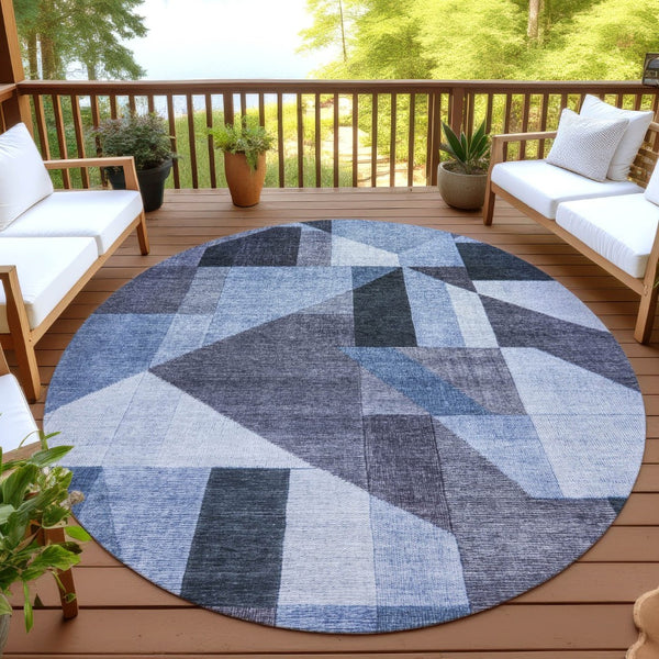 HomeRoots 8' Round Blue and Ivory Geometric Rug - Durable, Washable, Stylish for Indoor and Outdoor Spaces 689031