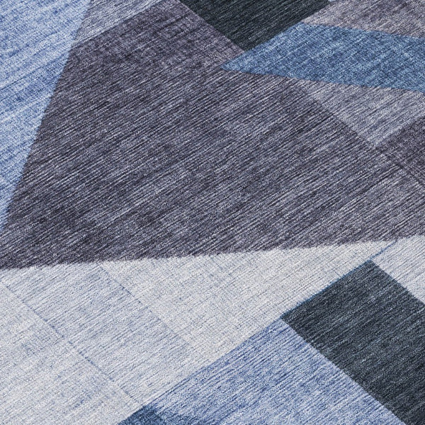 HomeRoots 8' Round Blue and Ivory Geometric Rug - Durable, Washable, Stylish for Indoor and Outdoor Spaces 689031