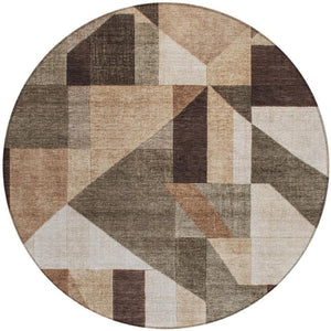 HomeRoots 8' Brown and Beige Round Geometric Rug – Washable, Durable, Indoor/Outdoor Perfect for High Traffic Areas 689037