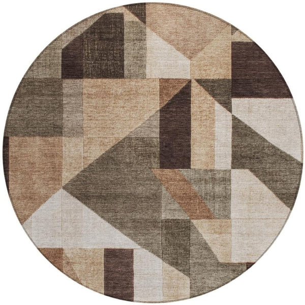 HomeRoots 8' Brown and Beige Round Geometric Rug – Washable, Durable, Indoor/Outdoor Perfect for High Traffic Areas 689037