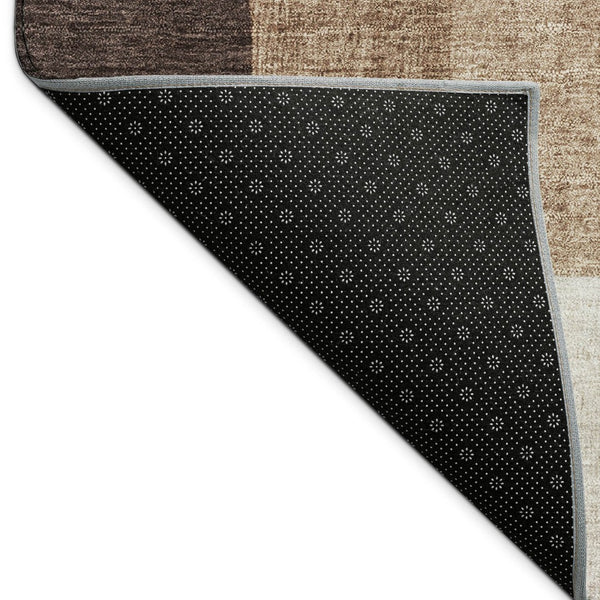 HomeRoots 10' X 14' Brown and Beige Geometric Area Rug - Stylish, Washable & Durable for Indoor/Outdoor Spaces 689040