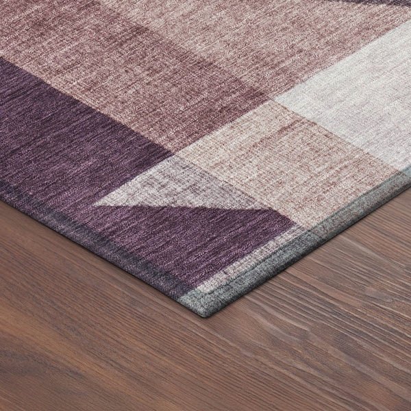 HomeRoots 8' Stylish Eggplant and Ivory Round Geometric Rug – Durable, Washable, Perfect for Indoor & Outdoor Use 689043