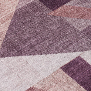 HomeRoots 8' Stylish Eggplant and Ivory Round Geometric Rug – Durable, Washable, Perfect for Indoor & Outdoor Use 689043