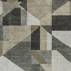 HomeRoots 8' X 10' Stylish Pewter and Ivory Geometric Washable Area Rug for Indoor and Outdoor Spaces 689062
