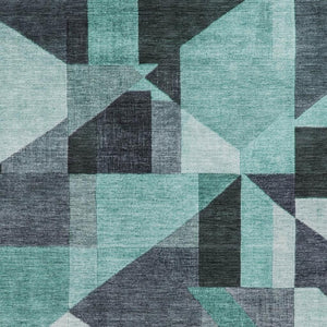 HomeRoots 5' Teal Blue & Gray Geometric Area Rug - Washable Indoor/Outdoor Mat for High-Traffic Spaces 689066
