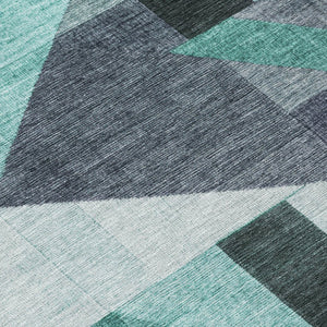 HomeRoots 8' Teal Blue and Gray Round Geometric Rug - Stylish, Washable, Durable for Indoor & Outdoor Spaces 689067