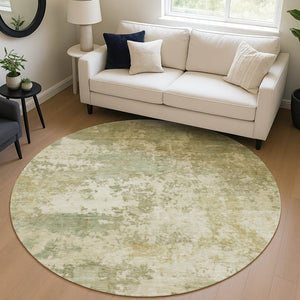 HomeRoots 8' Vibrant Lime Green & Beige Round Abstract Rug - Washable, Durable for Indoor & Outdoor Spaces 689097