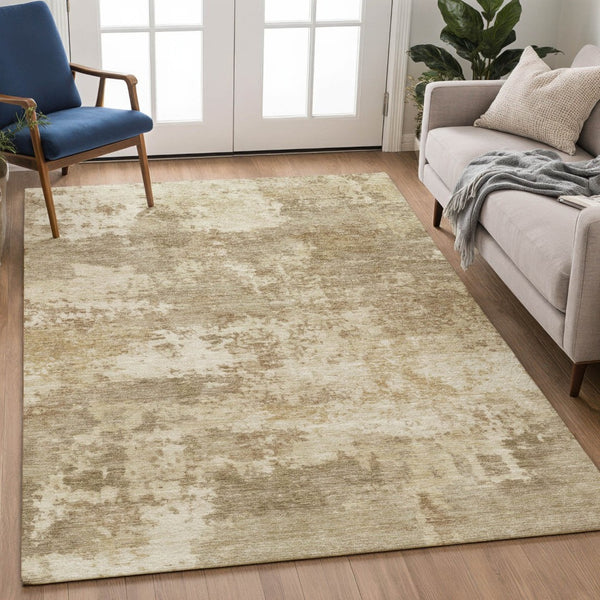 HomeRoots 5' Khaki and Beige Abstract Indoor Outdoor Area Rug - Durable, Machine Washable, Non-Slip Design! 689102