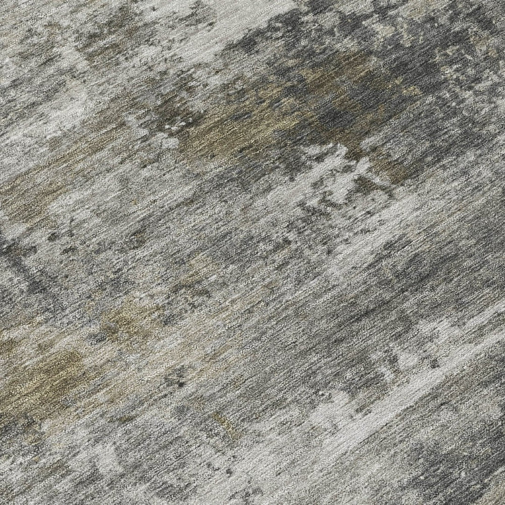HomeRoots 5' X 8' Gray and Silver Abstract Washable Area Rug - Stylish Indoor/Outdoor Design for High-Traffic Spaces 689210