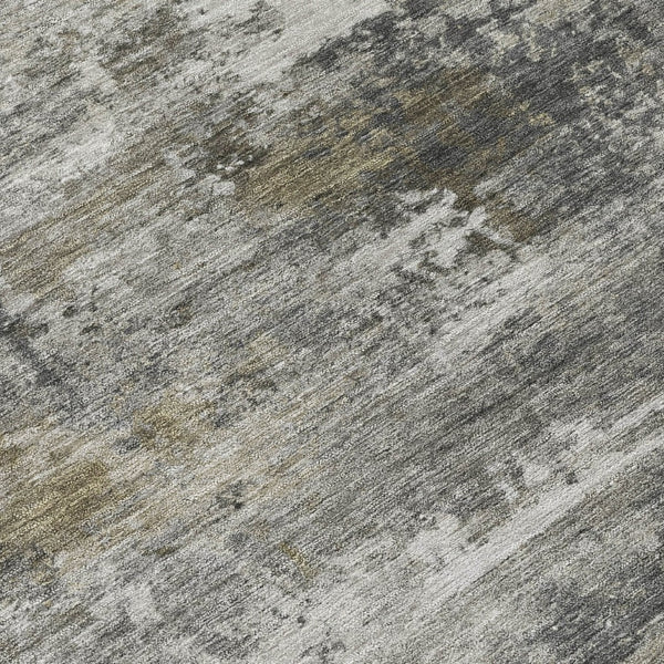 HomeRoots 5' X 8' Gray and Silver Abstract Washable Area Rug - Stylish Indoor/Outdoor Design for High-Traffic Spaces 689210