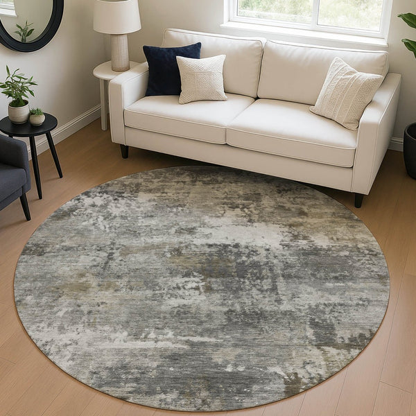 HomeRoots 8' Gray and Silver Abstract Round Area Rug - Durable, Washable Design for Indoor & Outdoor Spaces 689211
