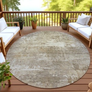 HomeRoots 8' Round Abstract Beige & Brown Area Rug - Washable, Durable Indoor/Outdoor Design for Easy Care 689241