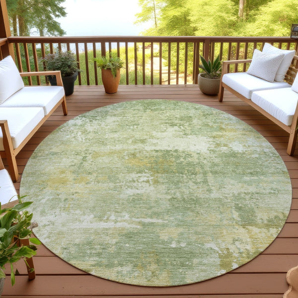 HomeRoots 8' Sage and Gold Round Abstract Rug – Stylish & Durable Washable Area Rug for Indoor/Outdoor Use 689259