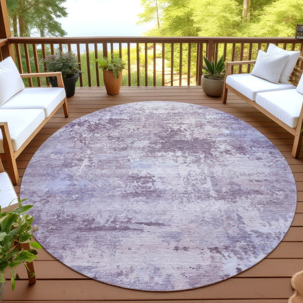HomeRoots 8' Round Abstract Area Rug in Soft Lavender & Ivory - Washable, Durable, Indoor/Outdoor Style! 689289