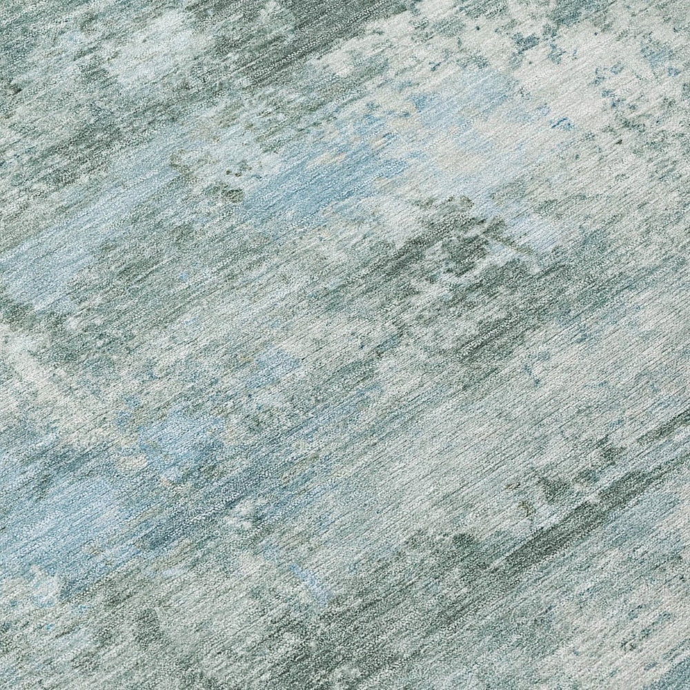 HomeRoots 5' Stylish Sage and Ivory Abstract Washable Area Rug – Perfect for Indoor and Outdoor Spaces! 689294